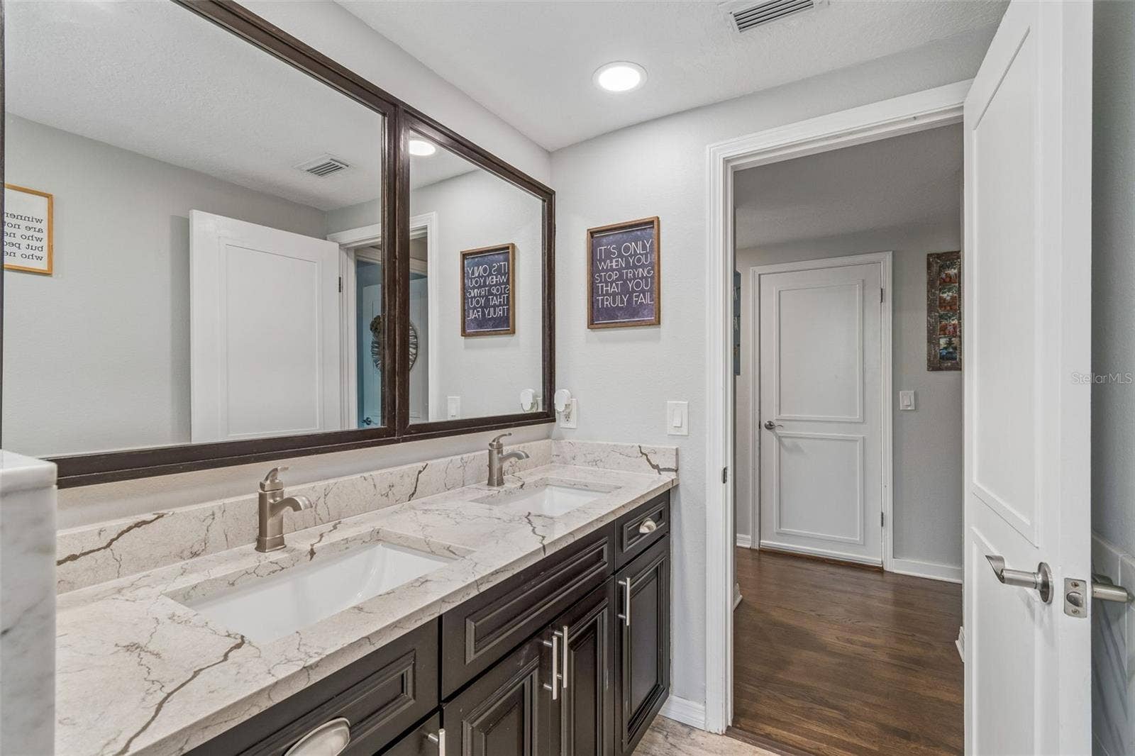 4528 W WOODMERE ROAD, Tampa, FL 33609 4528 W WOODMERE ROAD, Tampa, FL 33609