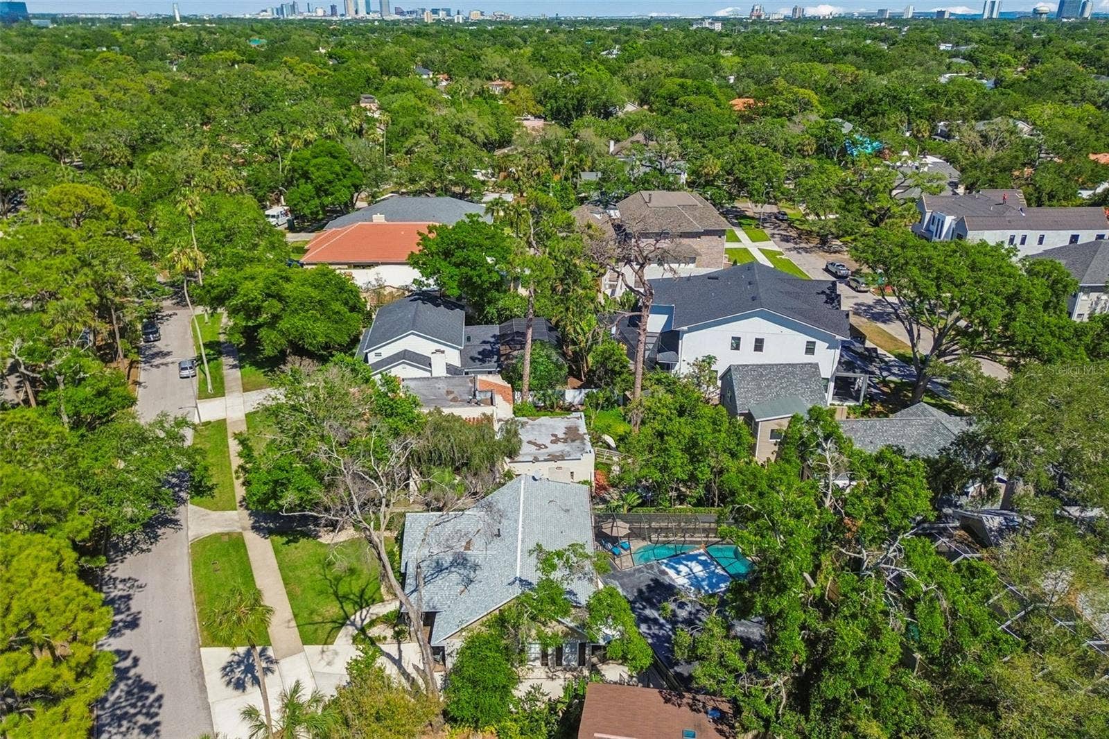 4528 W WOODMERE ROAD, Tampa, FL 33609 4528 W WOODMERE ROAD, Tampa, FL 33609