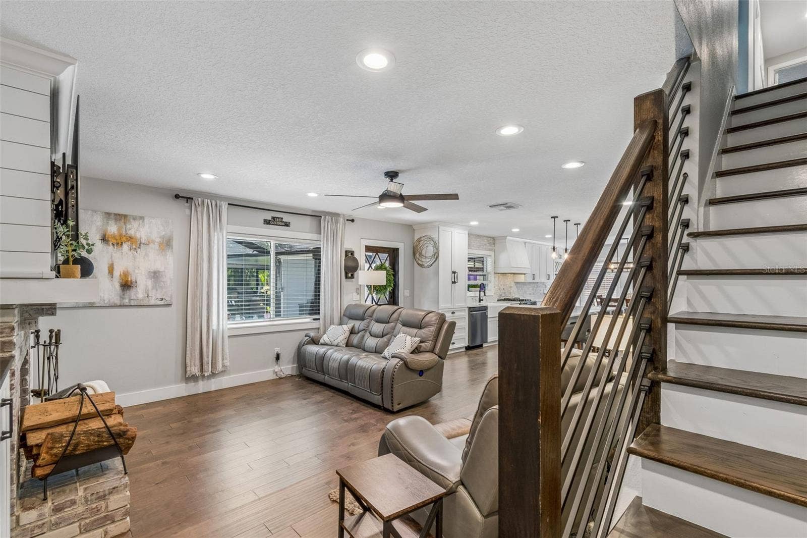 4528 W WOODMERE ROAD, Tampa, FL 33609 4528 W WOODMERE ROAD, Tampa, FL 33609