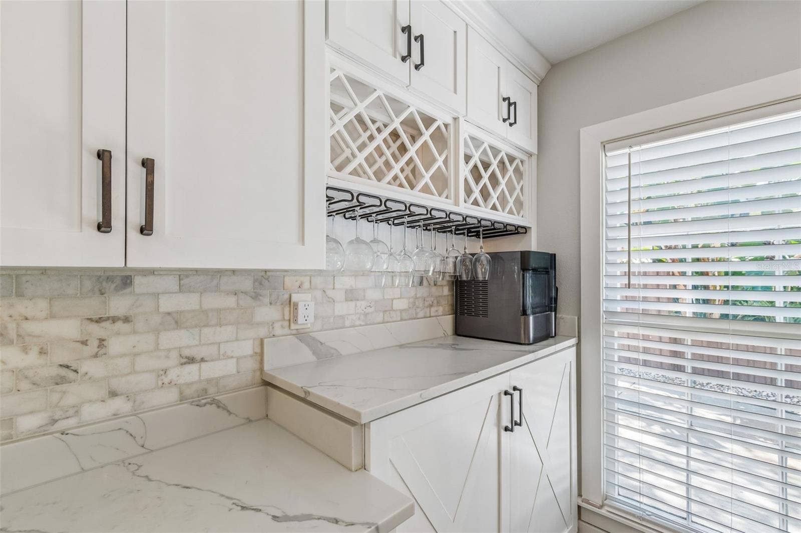 4528 W WOODMERE ROAD, Tampa, FL 33609 4528 W WOODMERE ROAD, Tampa, FL 33609