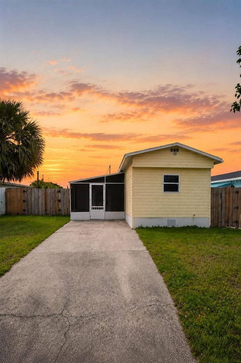 Property photo for 6726 ALBATROSS LANE, Hudson, FL
