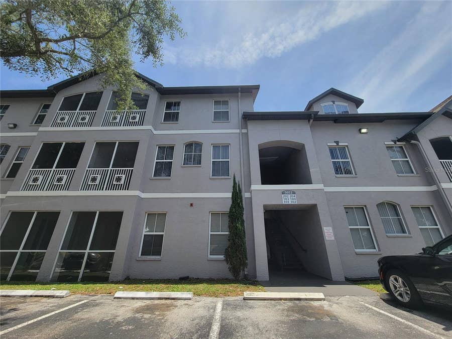 Property photo for 5052 SUNRIDGE PALMS DRIVE, #104, Tampa, FL