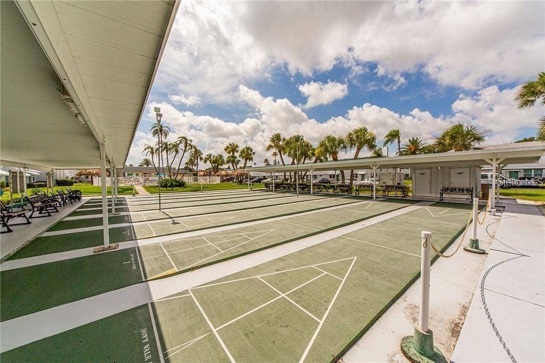 5267 81ST STREET N, #5, St Petersburg, FL 33709 5267 81ST STREET N, #5, St Petersburg, FL 33709