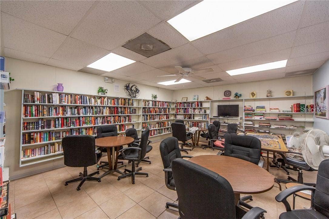 5267 81ST STREET N, #5, St Petersburg, FL 33709 5267 81ST STREET N, #5, St Petersburg, FL 33709