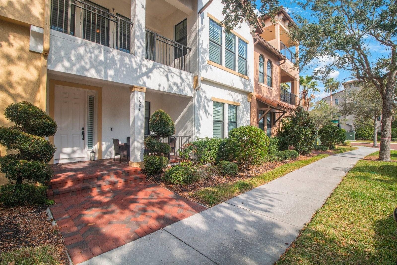 4884 YACHT CLUB DRIVE, Tampa, FL 33616 Stunning community with tree lined streets and resident friendly sidewalks
