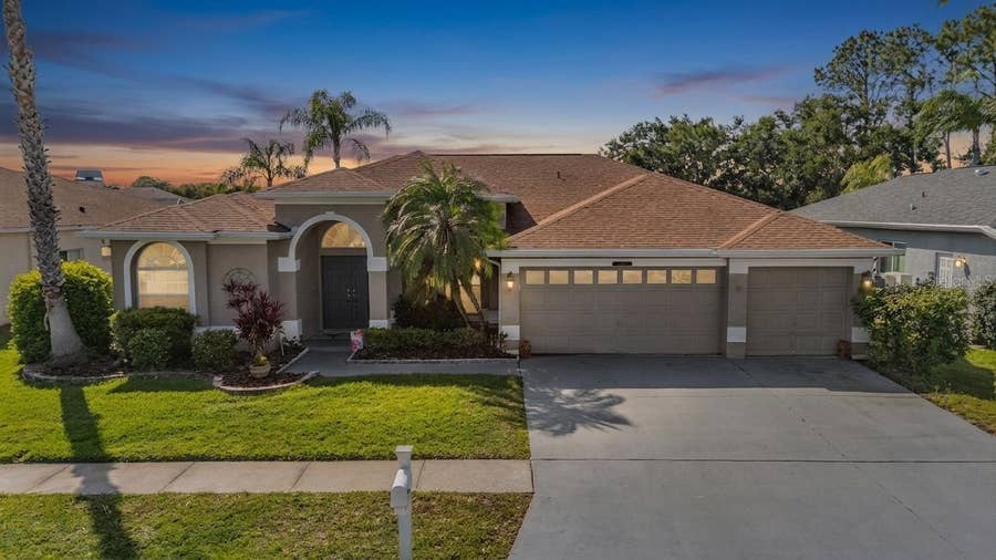 Property photo for 15922 MUIRFIELD DRIVE, Odessa, FL
