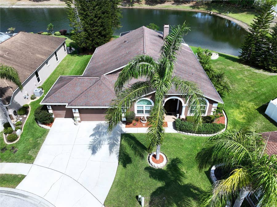 Property photo for 22707 LAURELDALE DRIVE, Lutz, FL