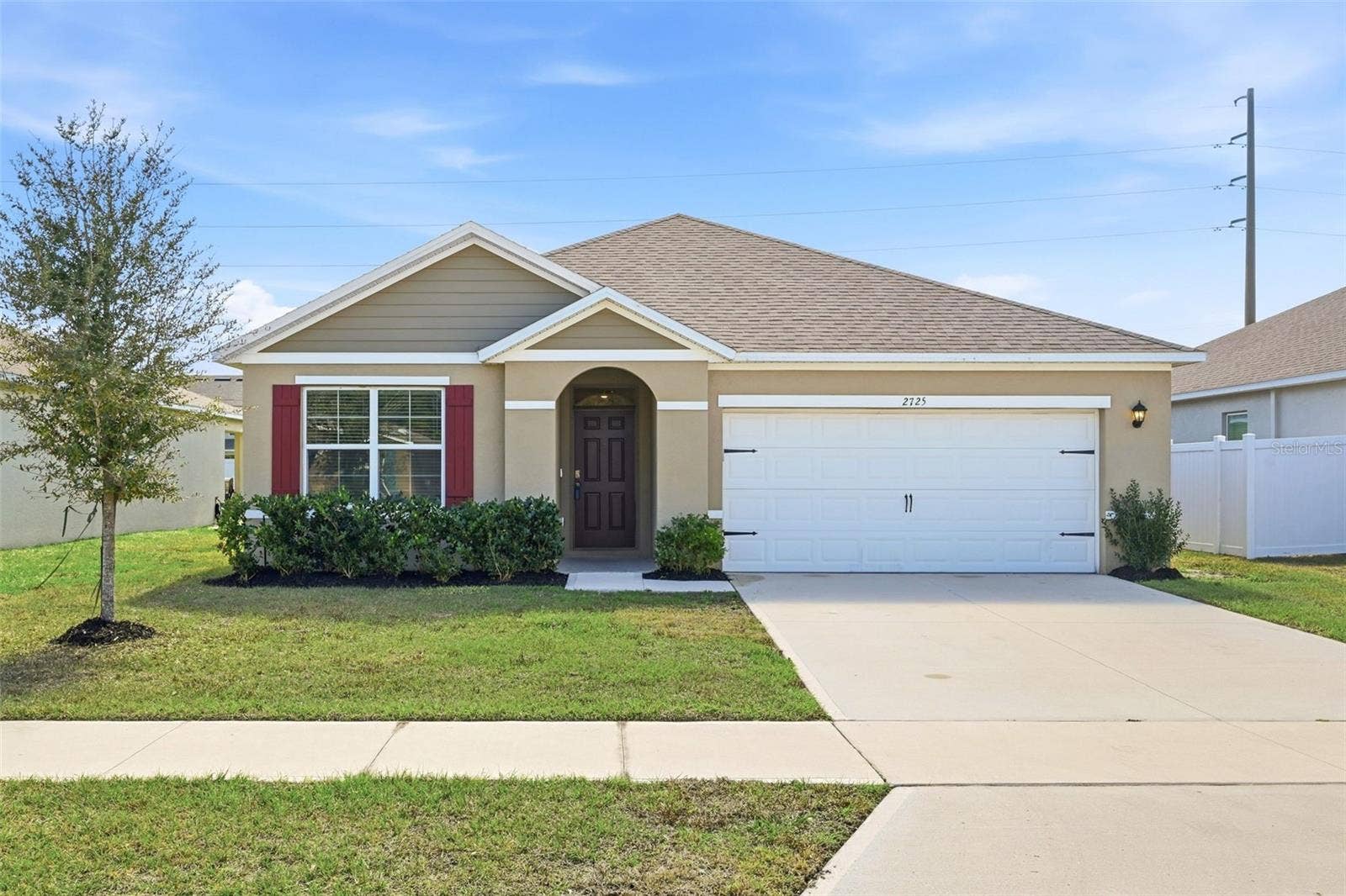 2725 DUMONT LANE, Tavares, FL 32778