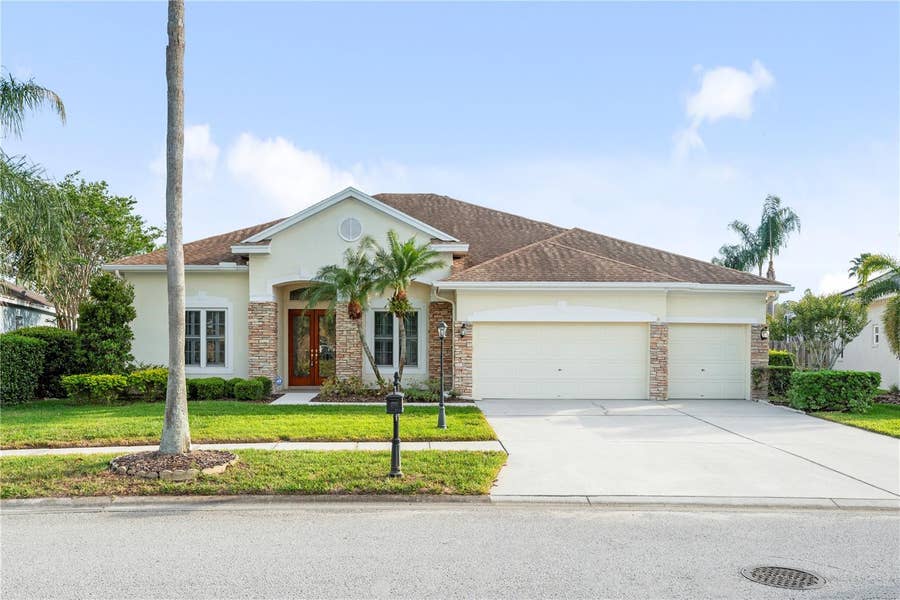 Property photo for 10506 BRENTFORD DRIVE, Tampa, FL