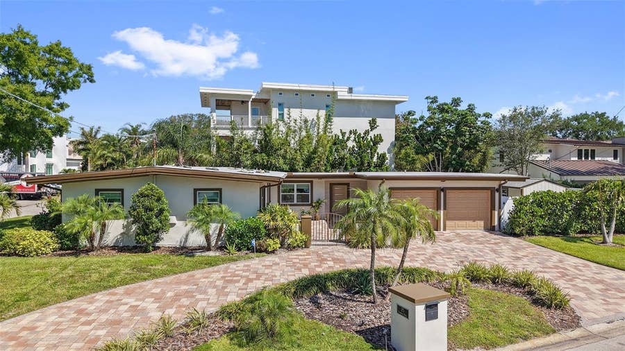 Property photo for 25 SANDPIPER ROAD, Tampa, FL