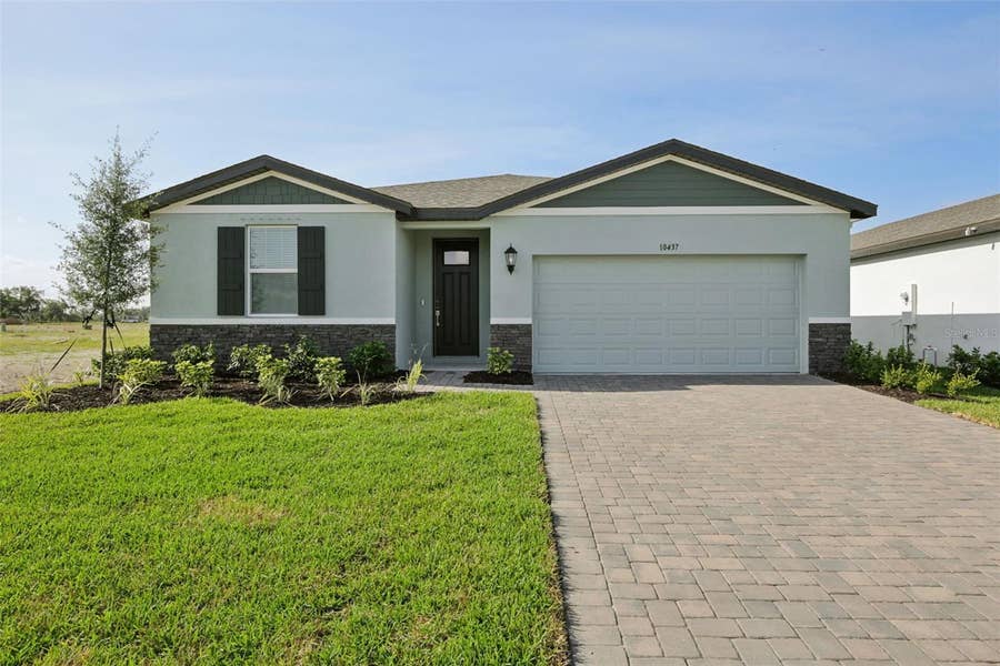 Property photo for 10437 ABUNDANCE GROVE WAY, Parrish, FL