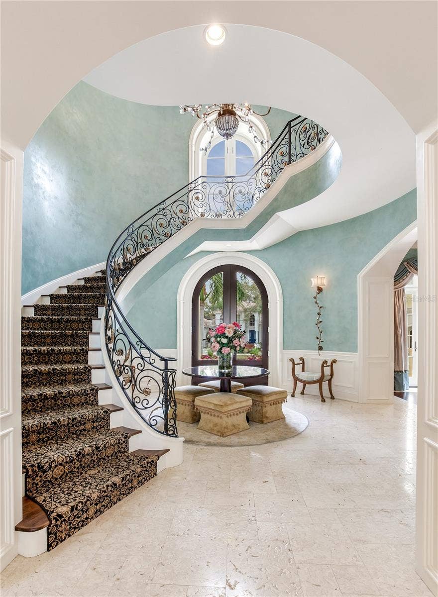 52 LADOGA AVENUE, Tampa, FL 33606 52 LADOGA AVENUE, Tampa, FL 33606