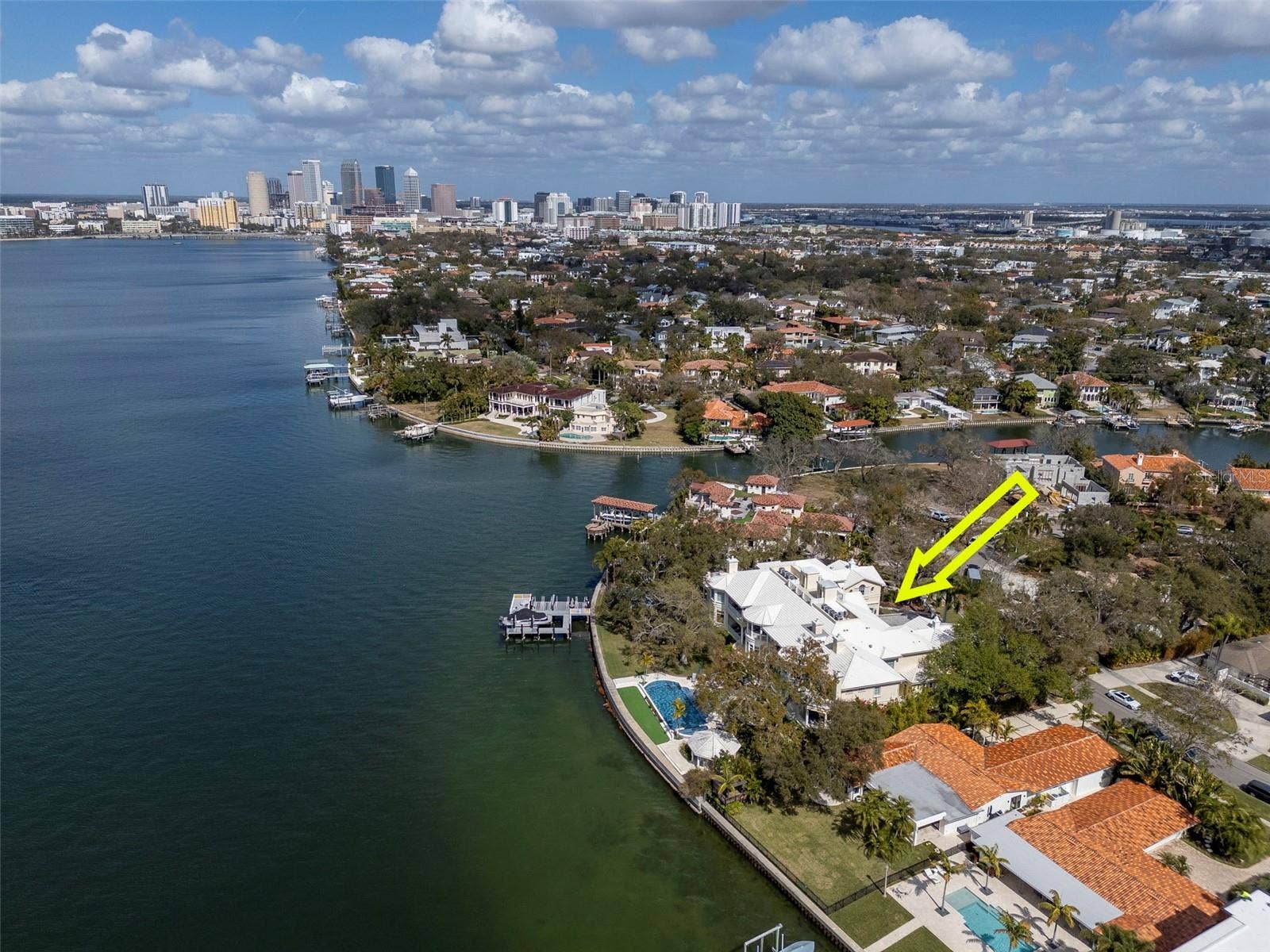 52 LADOGA AVENUE, Tampa, FL 33606 52 LADOGA AVENUE, Tampa, FL 33606
