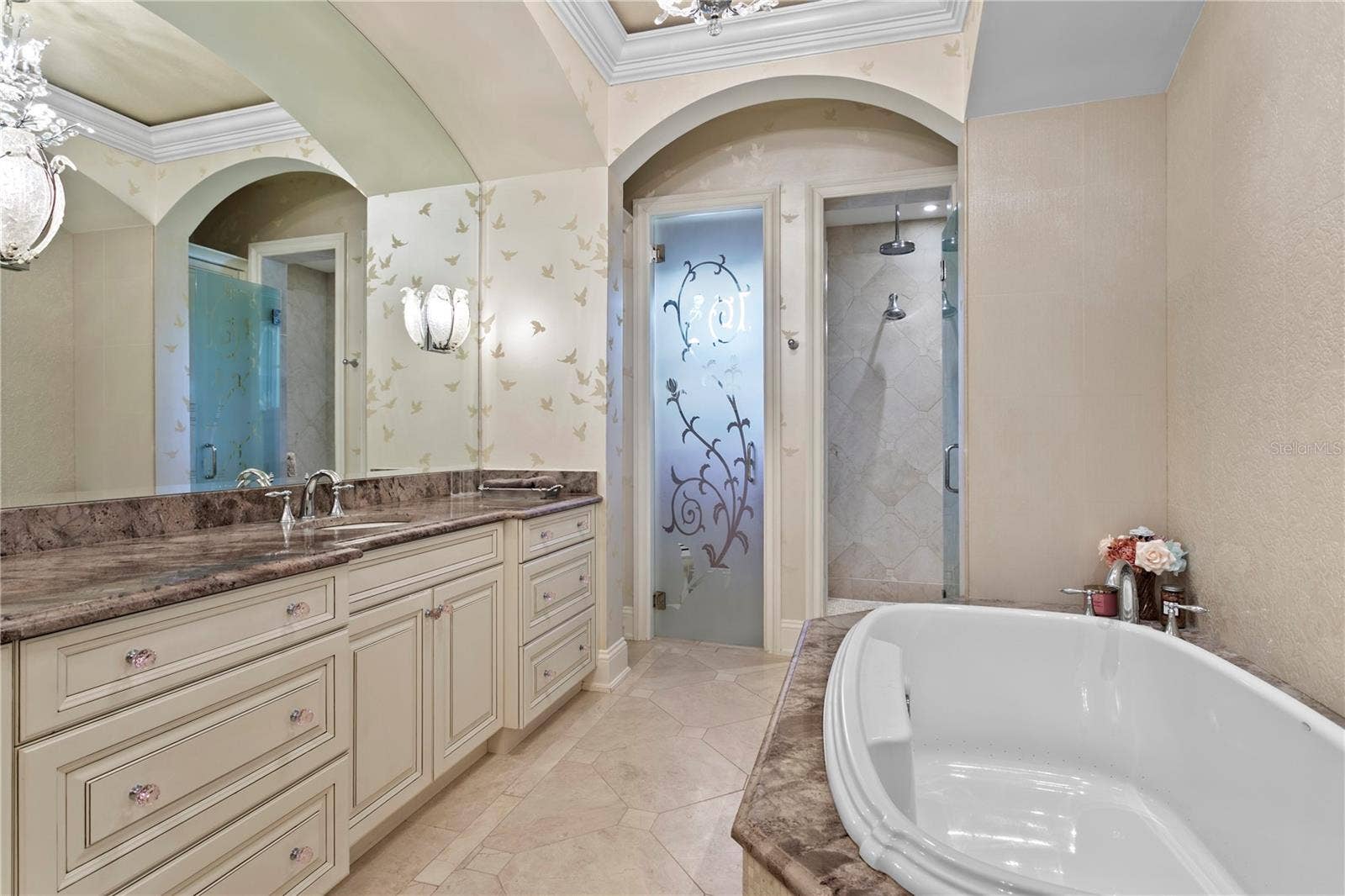 52 LADOGA AVENUE, Tampa, FL 33606 52 LADOGA AVENUE, Tampa, FL 33606