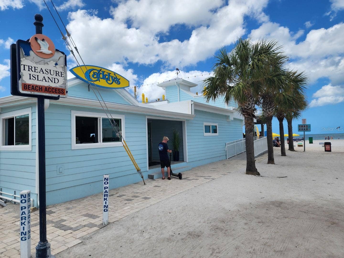 11440 1ST STREET E, #6, Treasure Island, FL 33706 11440 1ST STREET E, #6, Treasure Island, FL 33706