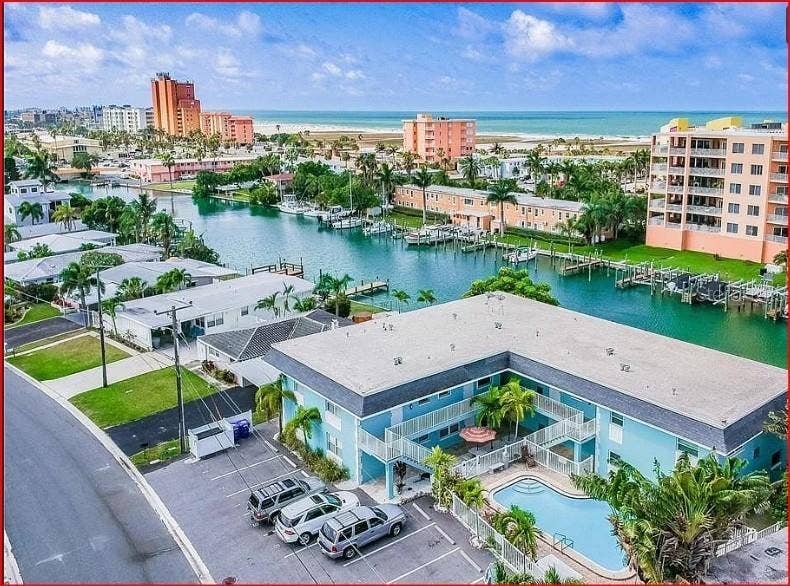 11440 1ST STREET E, #6, Treasure Island, FL 33706 11440 1ST STREET E, #6, Treasure Island, FL 33706