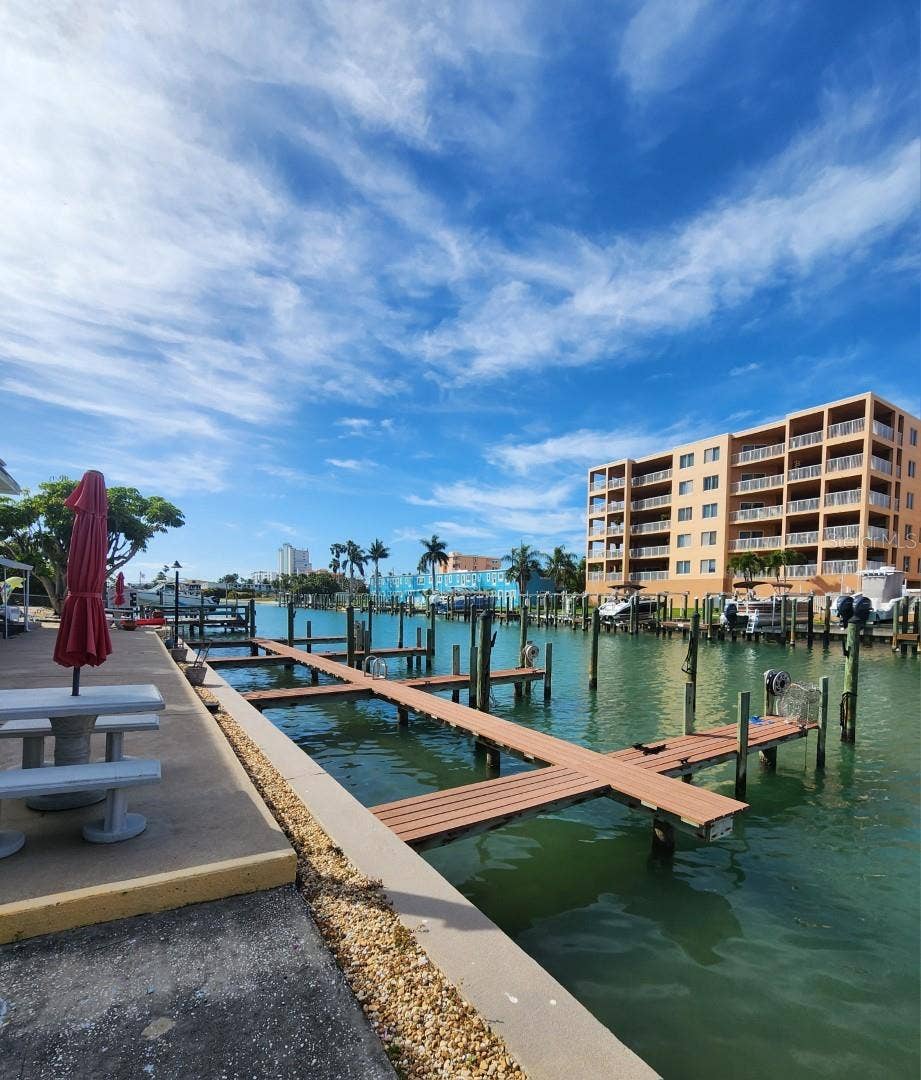 11440 1ST STREET E, #6, Treasure Island, FL 33706 11440 1ST STREET E, #6, Treasure Island, FL 33706