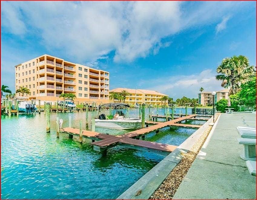 11440 1ST STREET E, #6, Treasure Island, FL 33706 11440 1ST STREET E, #6, Treasure Island, FL 33706