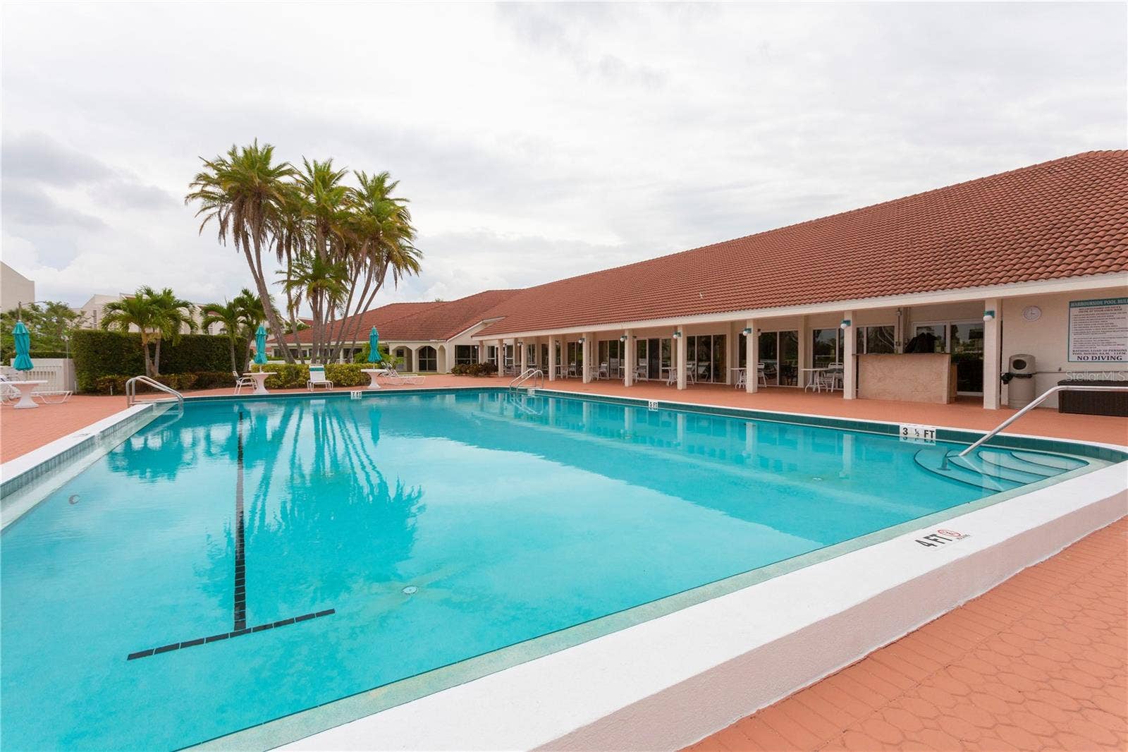 7932 SAILBOAT KEY BOULEVARD S, #101, South Pasadena, FL 33707