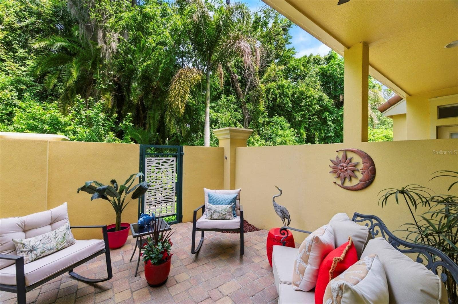 2670 TANGLEWOOD TRAIL, Palm Harbor, FL 34685 2670 TANGLEWOOD TRAIL, Palm Harbor, FL 34685