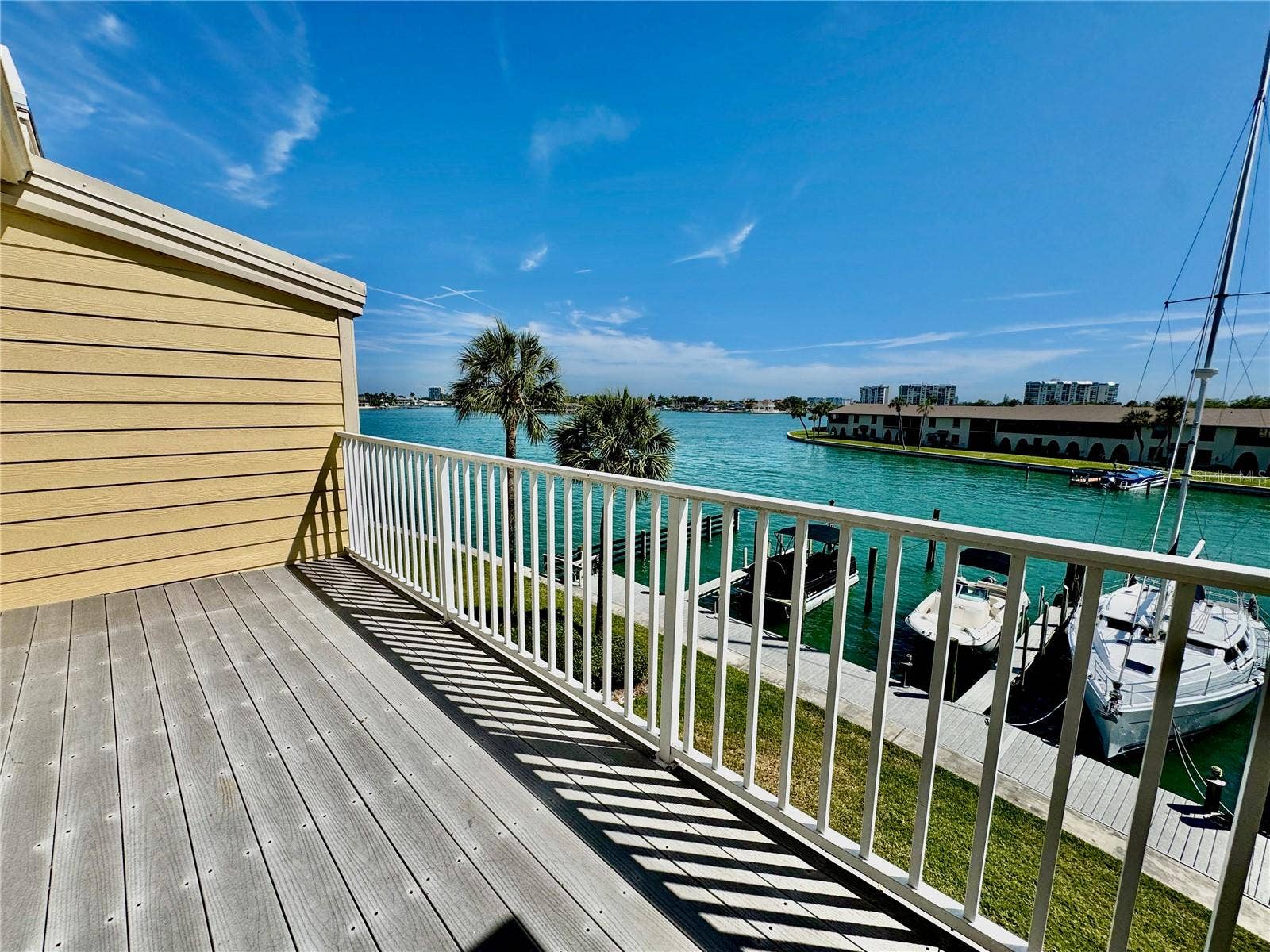 513 HAVEN POINT DRIVE, Treasure Island, FL 33706 513 HAVEN POINT DRIVE, Treasure Island, FL 33706
