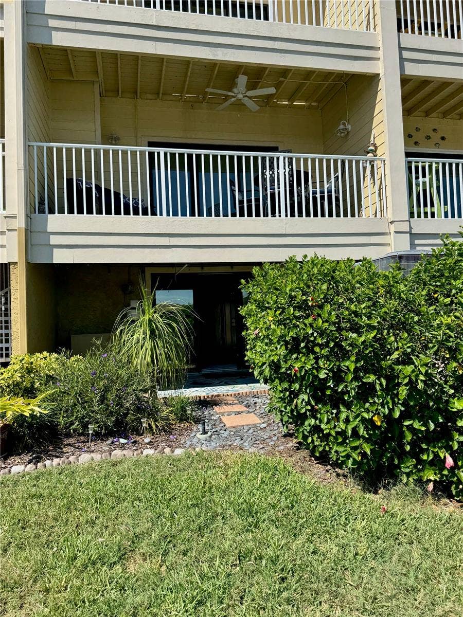 513 HAVEN POINT DRIVE, Treasure Island, FL 33706 513 HAVEN POINT DRIVE, Treasure Island, FL 33706