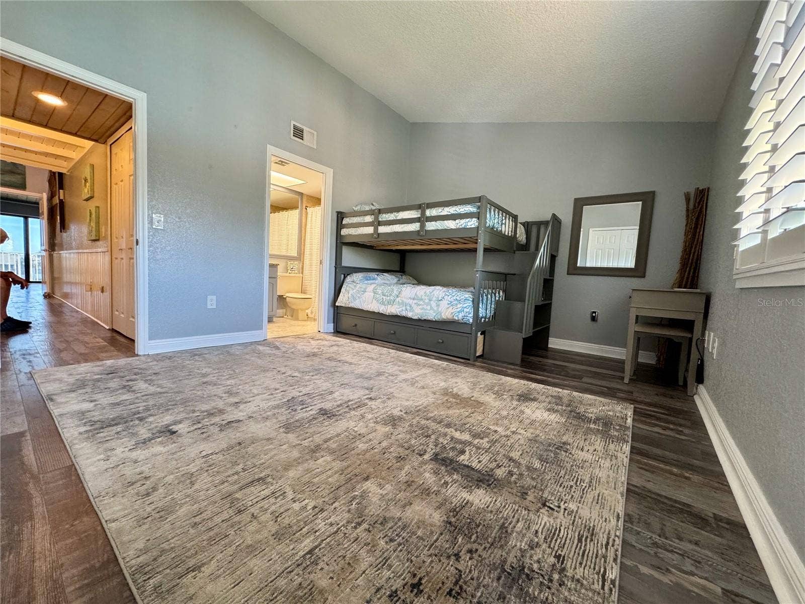 513 HAVEN POINT DRIVE, Treasure Island, FL 33706 513 HAVEN POINT DRIVE, Treasure Island, FL 33706