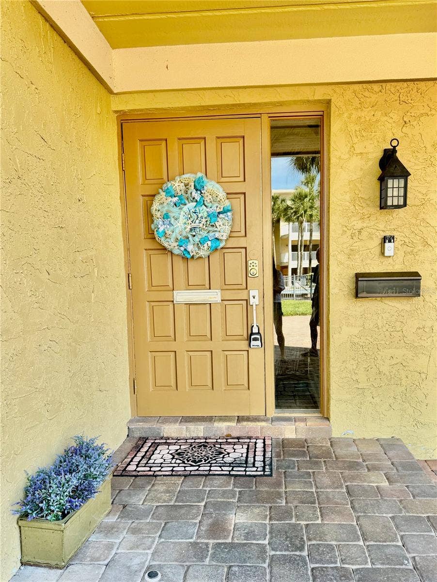 513 HAVEN POINT DRIVE, Treasure Island, FL 33706 513 HAVEN POINT DRIVE, Treasure Island, FL 33706