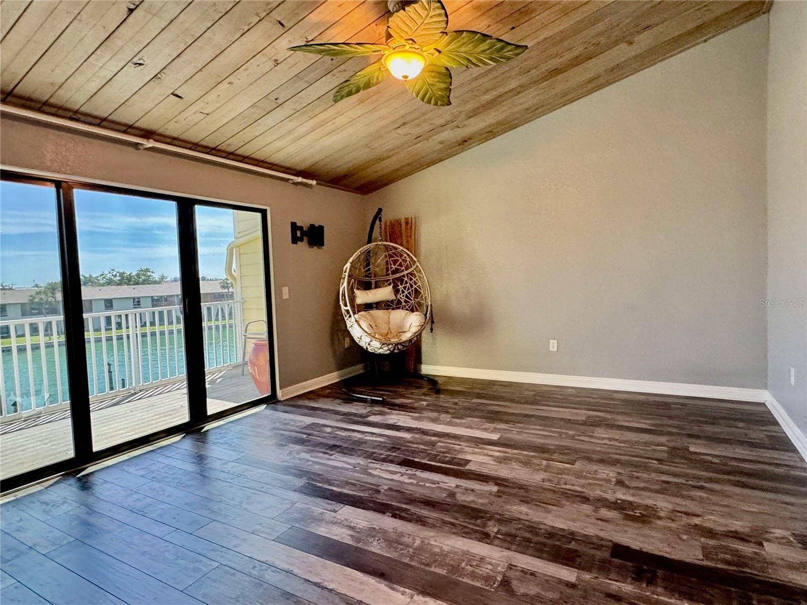 513 HAVEN POINT DRIVE, Treasure Island, FL 33706 513 HAVEN POINT DRIVE, Treasure Island, FL 33706