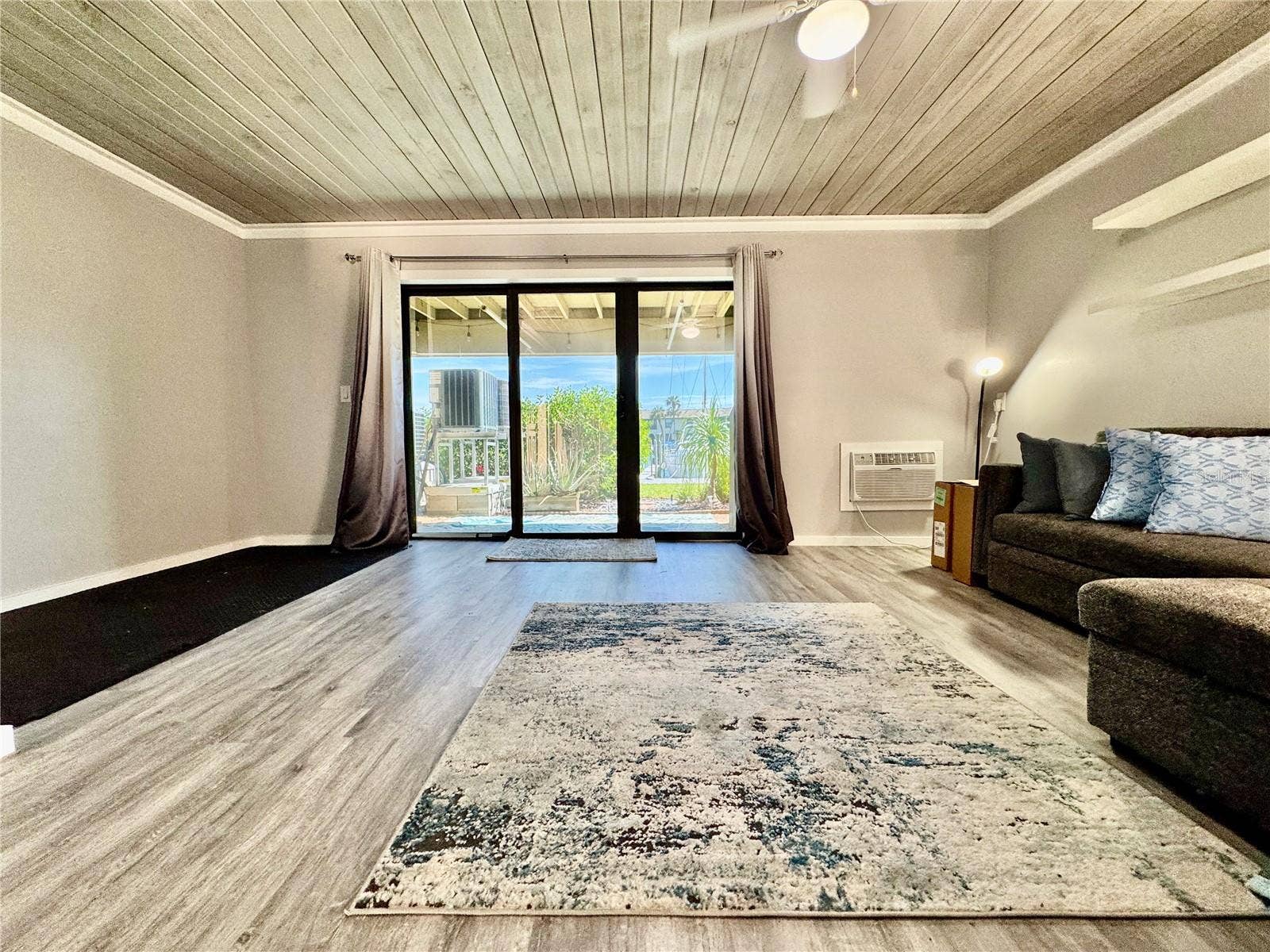 513 HAVEN POINT DRIVE, Treasure Island, FL 33706 513 HAVEN POINT DRIVE, Treasure Island, FL 33706