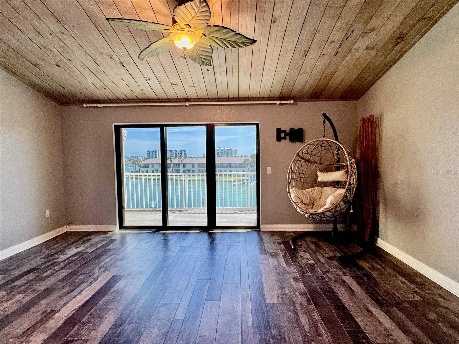 513 HAVEN POINT DRIVE, Treasure Island, FL 33706 513 HAVEN POINT DRIVE, Treasure Island, FL 33706