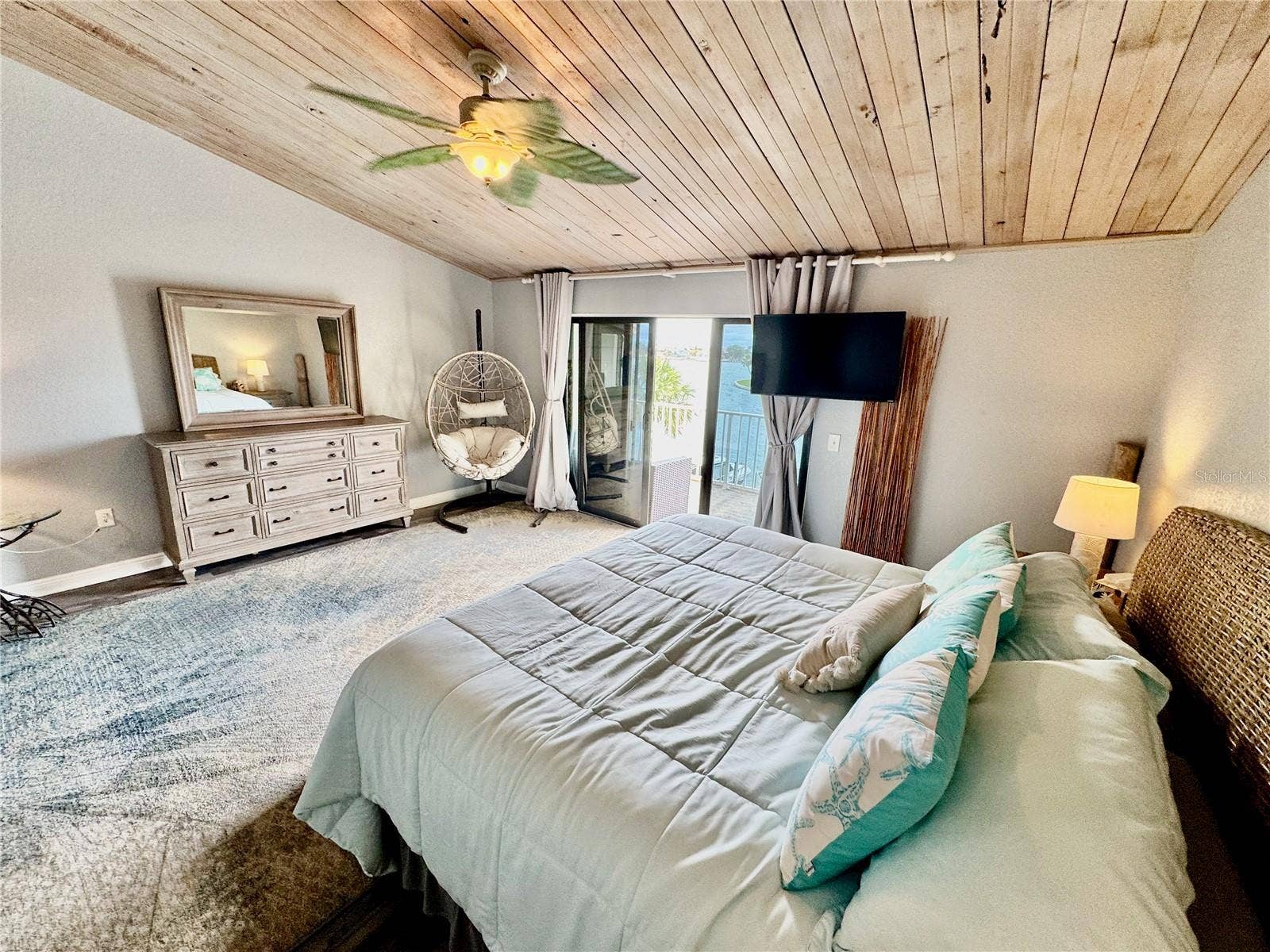 513 HAVEN POINT DRIVE, Treasure Island, FL 33706 513 HAVEN POINT DRIVE, Treasure Island, FL 33706
