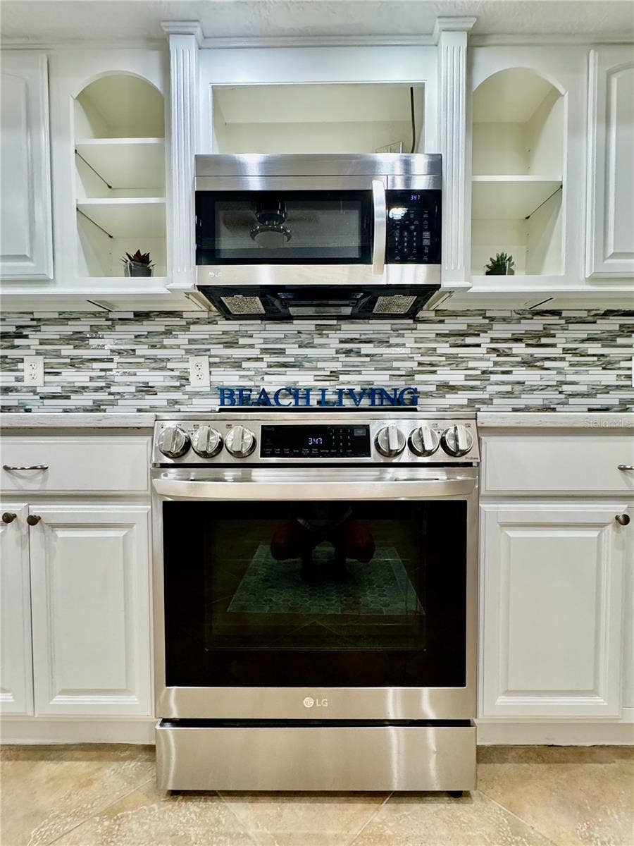 513 HAVEN POINT DRIVE, Treasure Island, FL 33706 513 HAVEN POINT DRIVE, Treasure Island, FL 33706