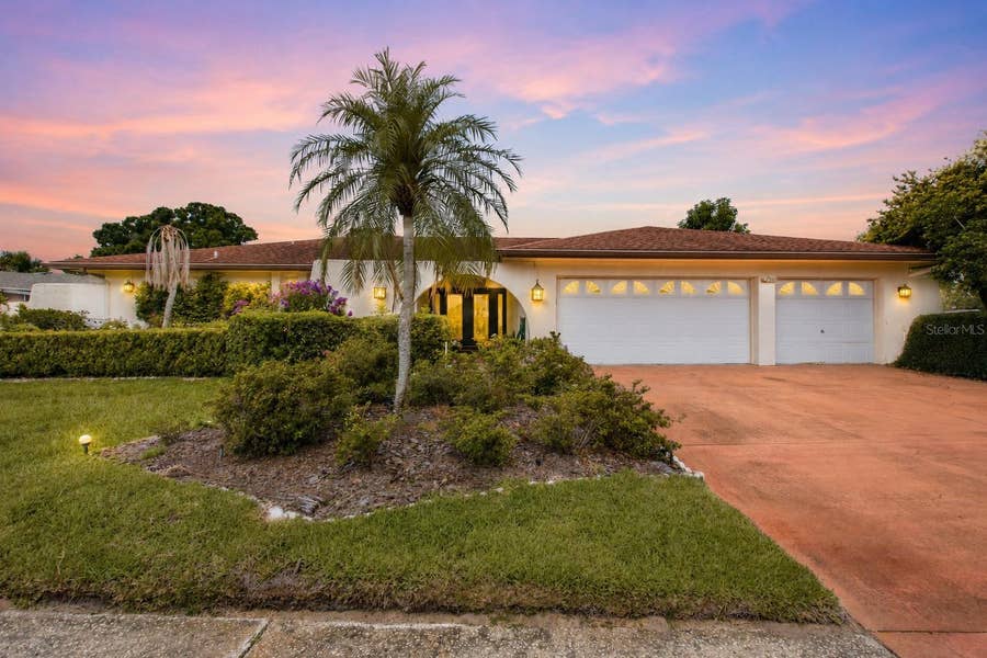 Property photo for 2768 NORTHRIDGE DRIVE E, Clearwater, FL