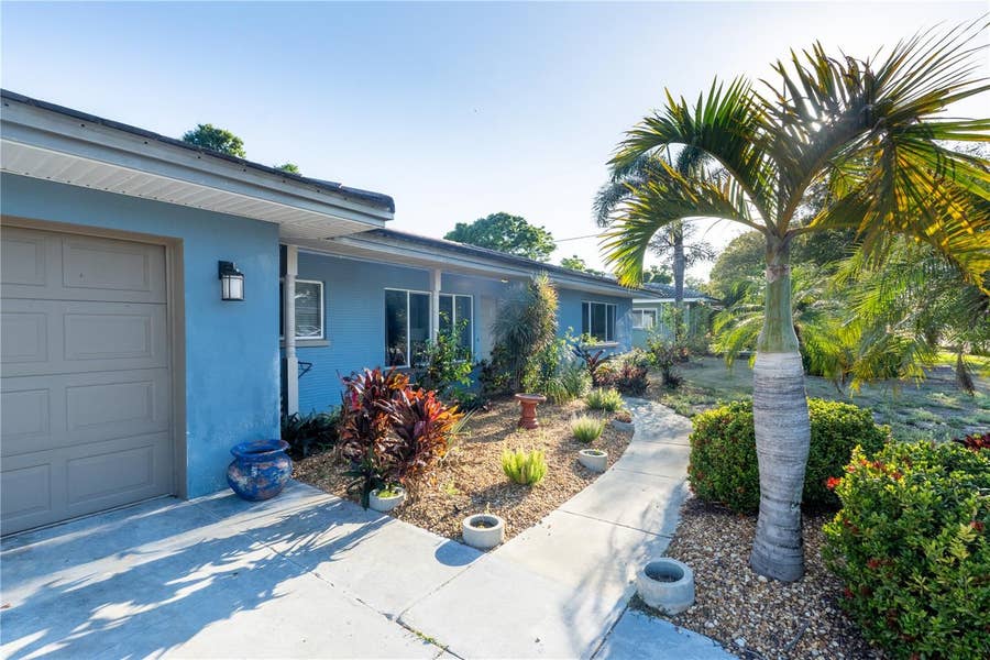 Property photo for 33 SOUTHWIND DRIVE, Belleair Bluffs, FL