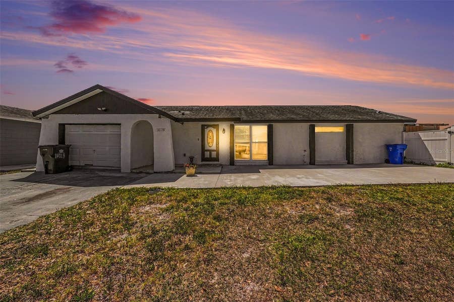 Property photo for 10119 CHIMNEY HILL COURT, Tampa, FL
