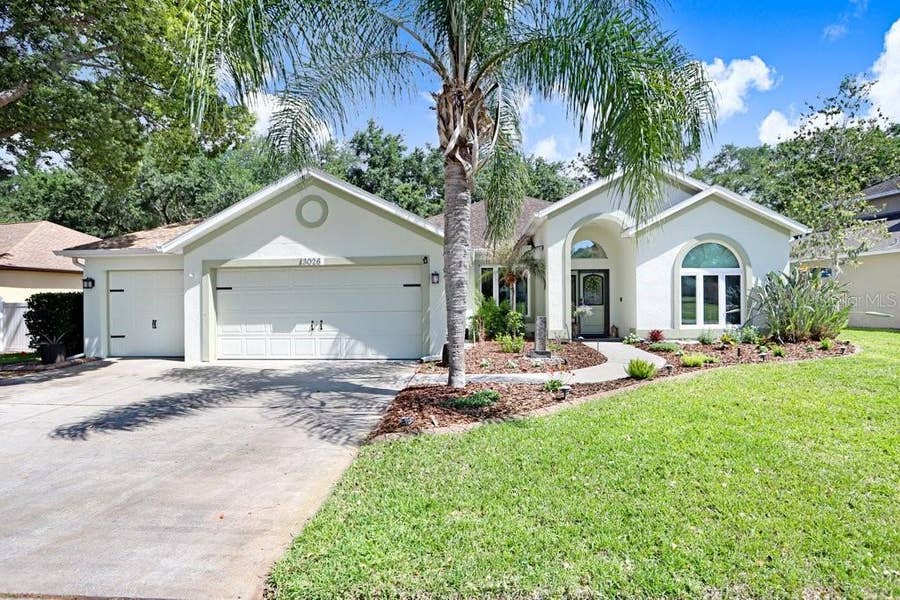 Property photo for 3026 PARTRIDGE POINT TRAIL, Valrico, FL