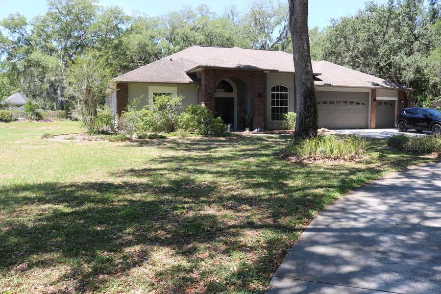 Property photo for 19150 LIVINGSTON AVENUE, Lutz, FL