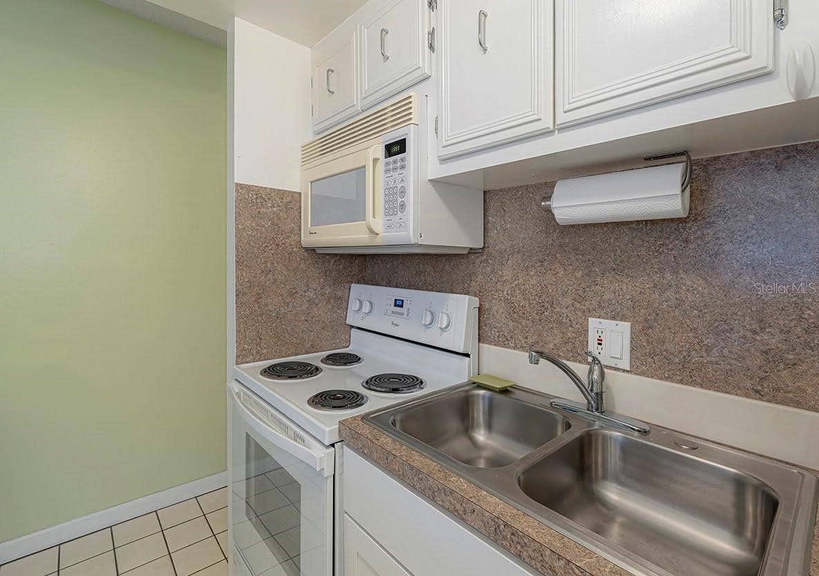 8567 W GULF BOULEVARD, #3N, St Petersburg, FL 33706