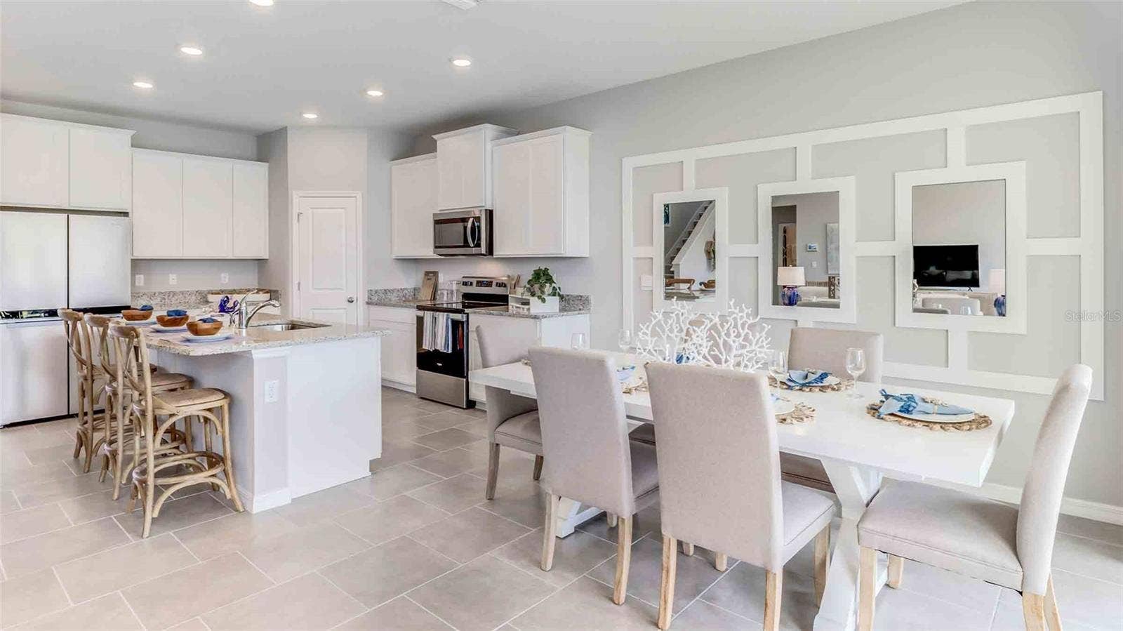 6837 FLINT CREEK DRIVE, Land O Lakes, FL 34638 6837 FLINT CREEK DRIVE, Land O Lakes, FL 34638