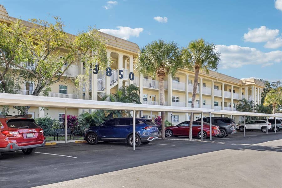 Property photo for 3850 13TH AVENUE N, #210, St Petersburg, FL