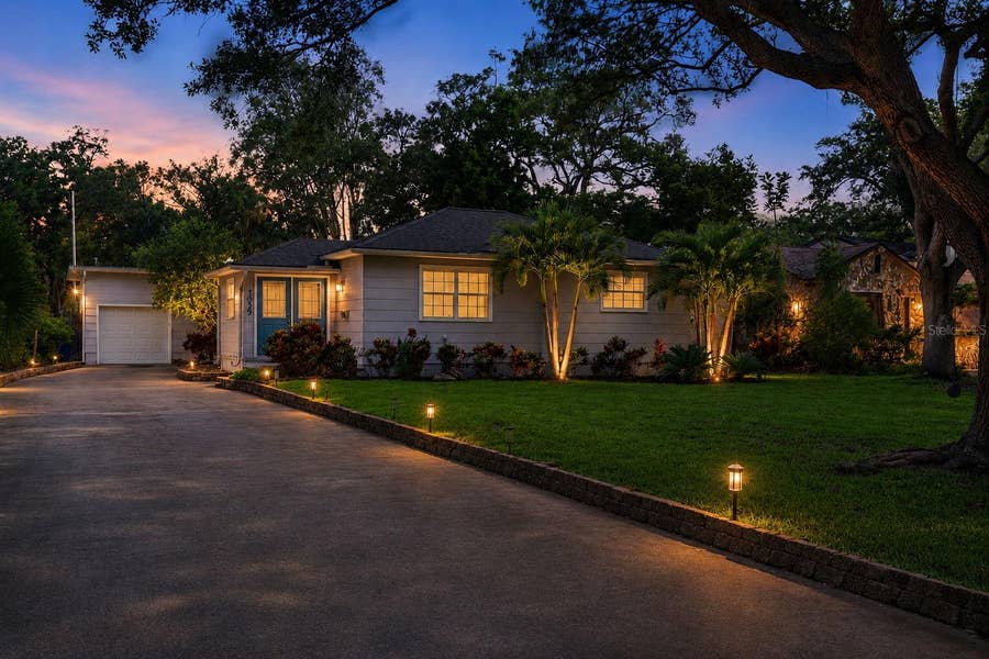 Property photo for 1055 MONTICELLO BOULEVARD N, St Petersburg, FL