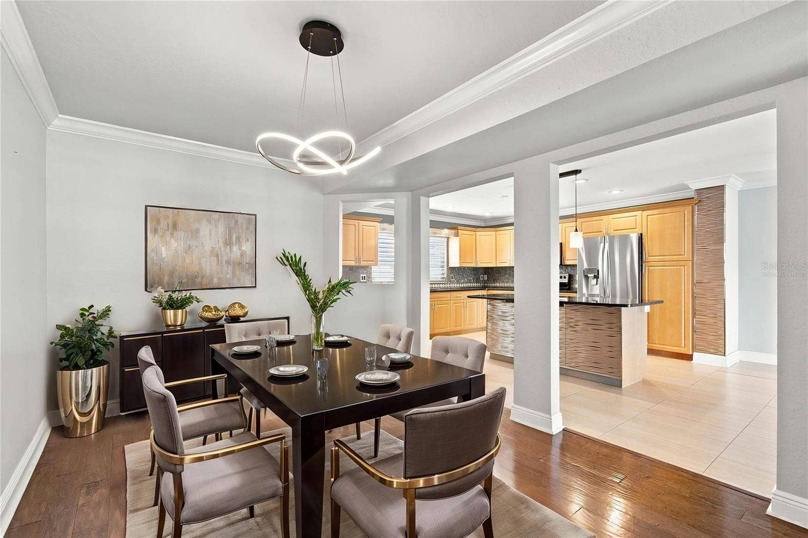 152 117TH AVENUE, Treasure Island, FL 33706 Virtually staged.