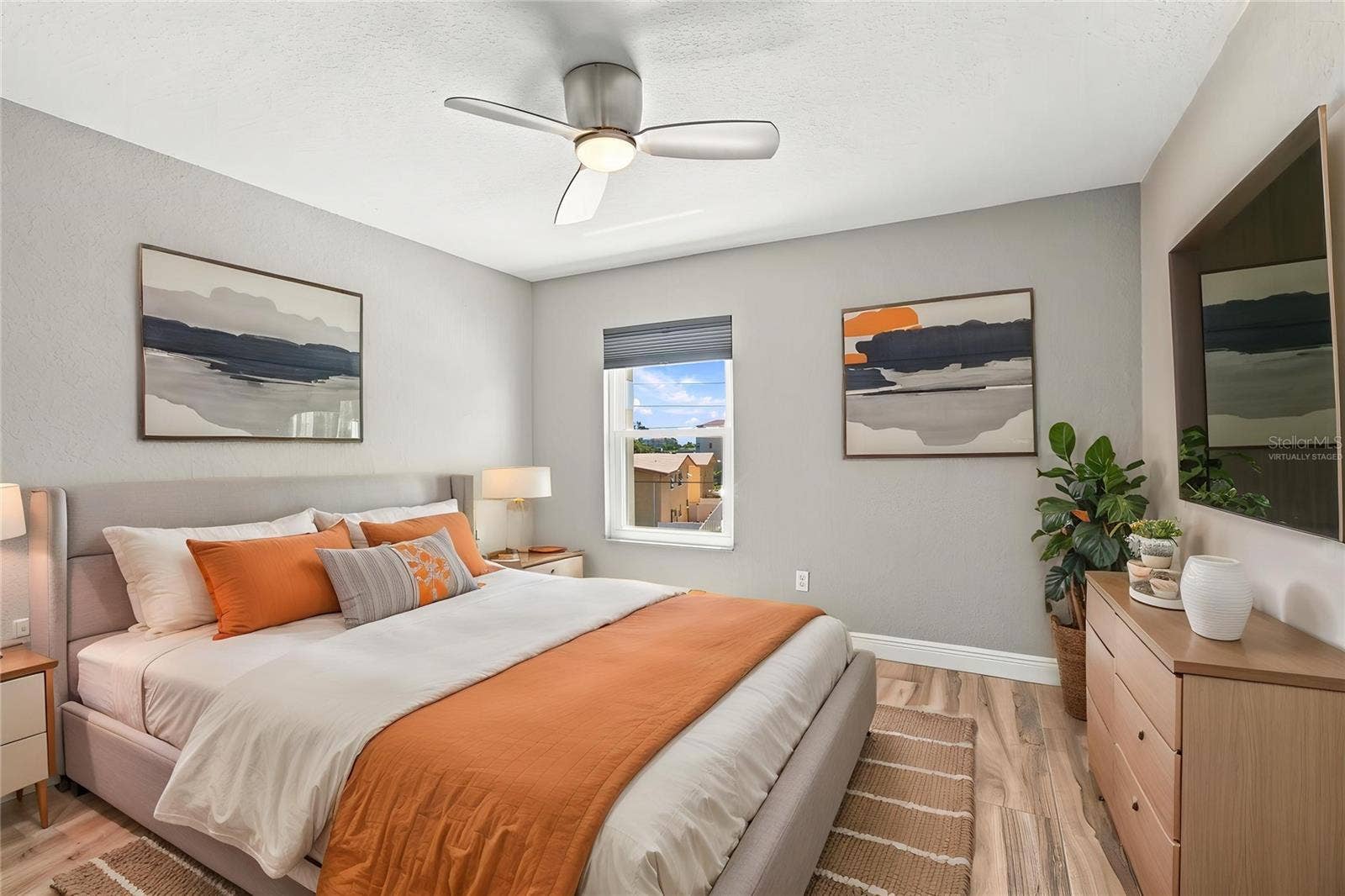 152 117TH AVENUE, Treasure Island, FL 33706 Virtually staged.