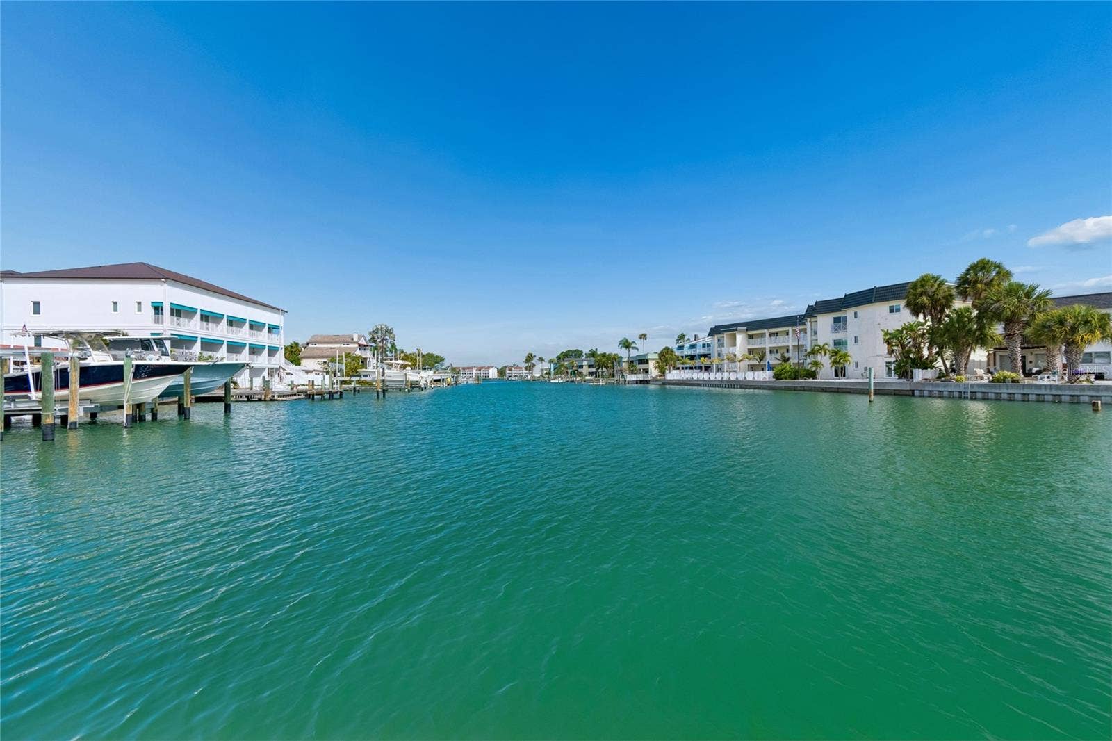 152 117TH AVENUE, Treasure Island, FL 33706 Deepwater wide canal takes you right to Johns pass