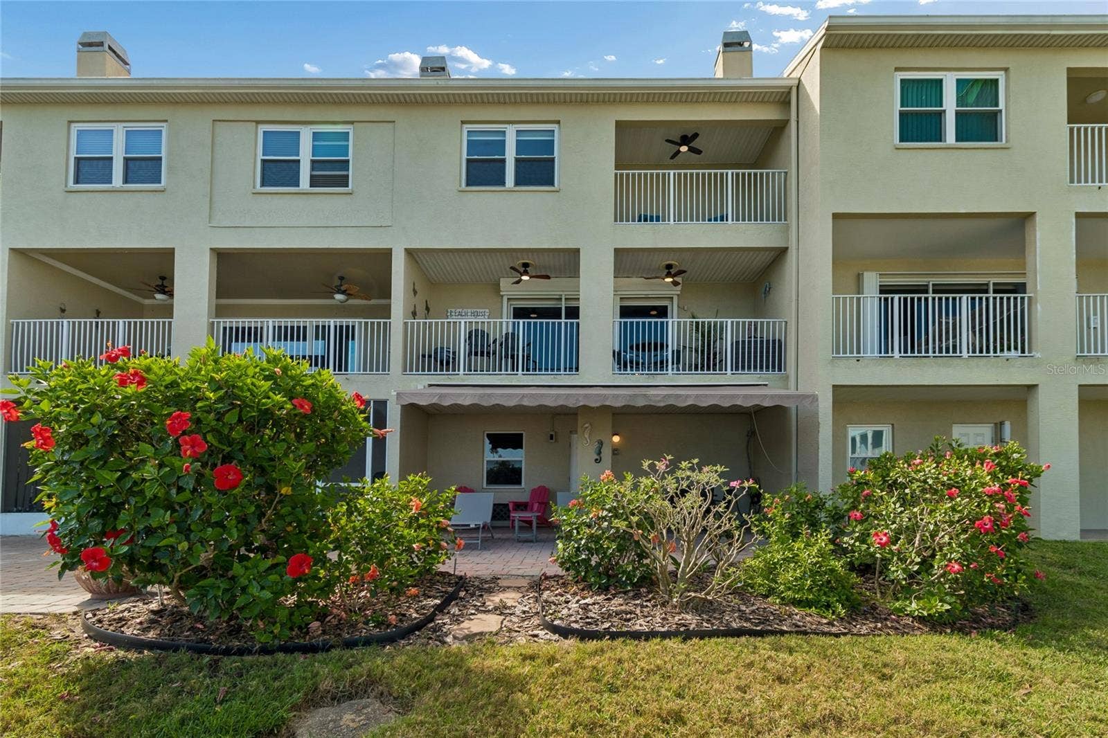 152 117TH AVENUE, Treasure Island, FL 33706 Three levels of Waterfront balconies