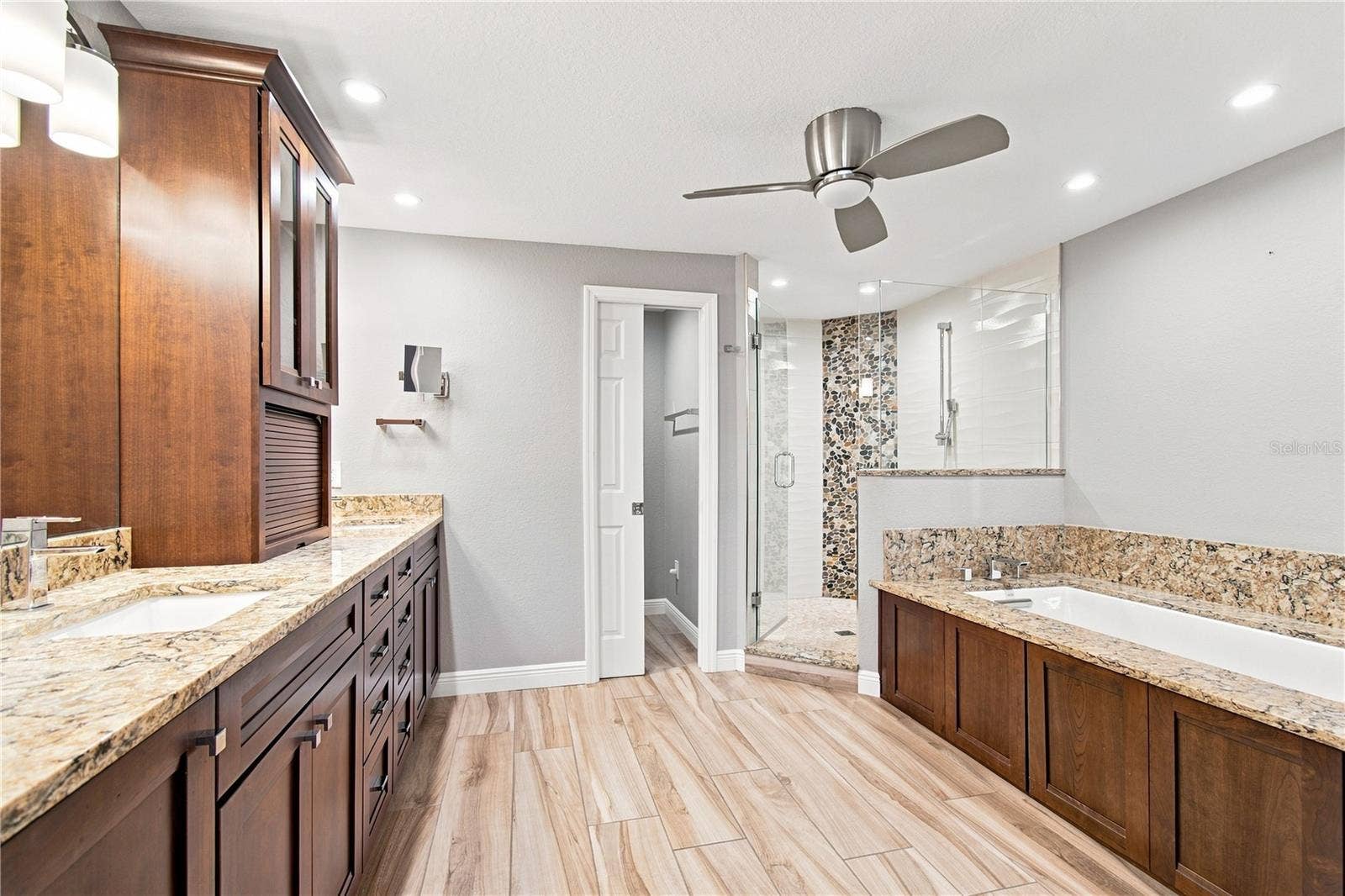 152 117TH AVENUE, Treasure Island, FL 33706 152 117TH AVENUE, Treasure Island, FL 33706