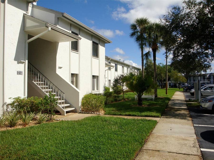 Property photo for 111 E CYPRESS COURT, #111, Oldsmar, FL