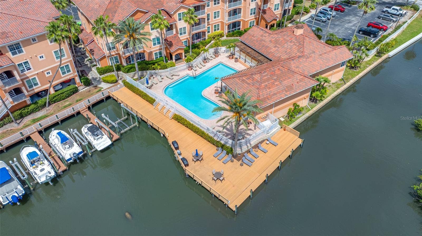 5000 CULBREATH KEY WAY, #1-201, Tampa, FL 33611
