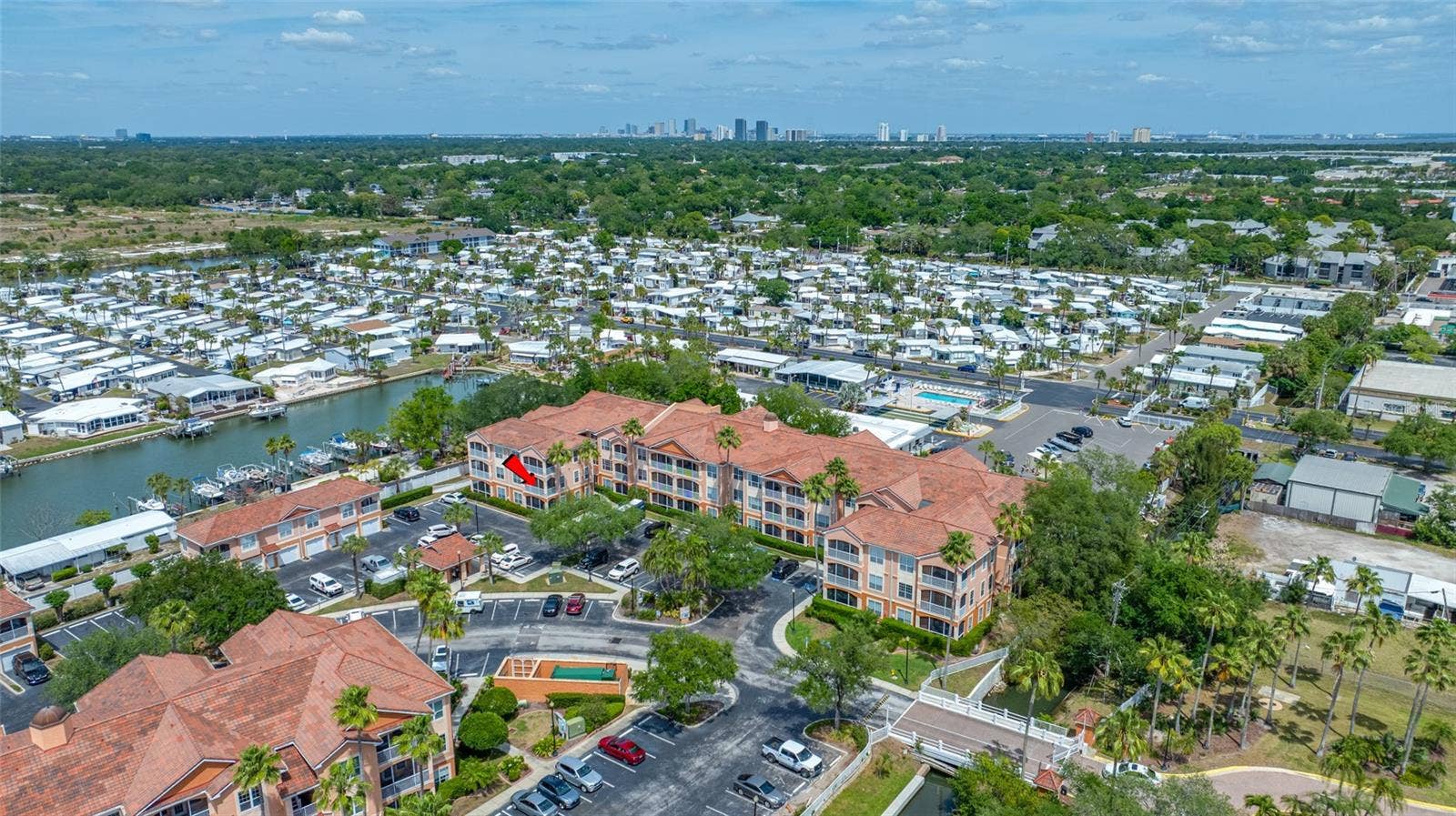 5000 CULBREATH KEY WAY, #1-201, Tampa, FL 33611